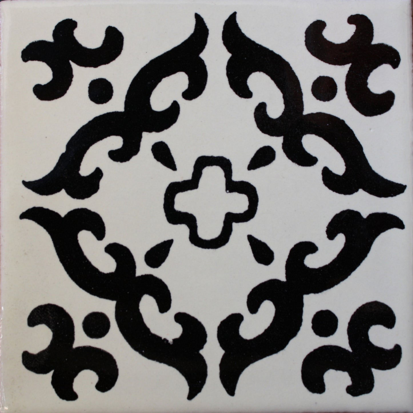 talamex_black_barroco_mexican_tile