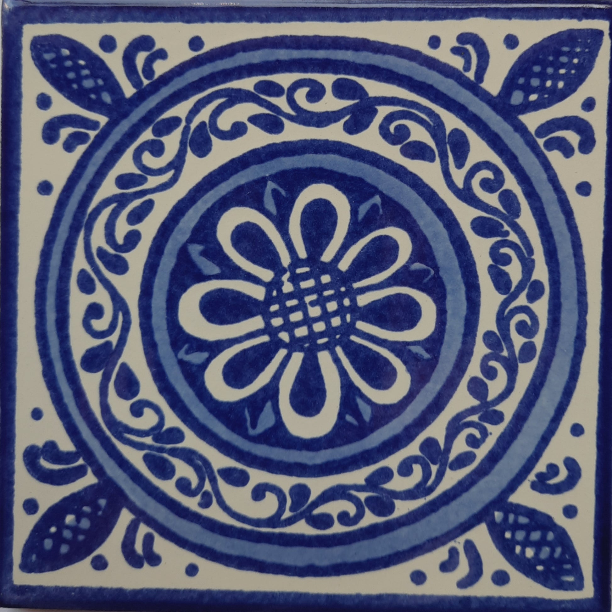 talamex_blue_target_talavera_mexican_tile